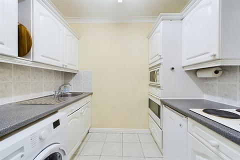 2 bedroom flat to rent, Sallyport House, City Road, Newcastle Upon Tyne
