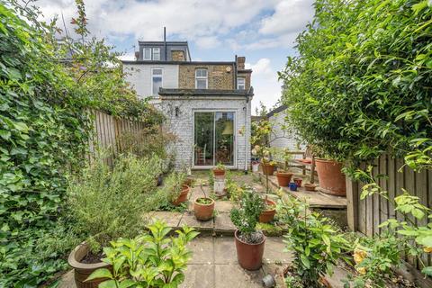 2 bedroom semi-detached house for sale, Ernest Gardens, Chiswick