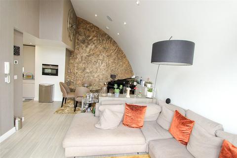 undefined, Broadway, Leigh-on-Sea, Essex, SS9