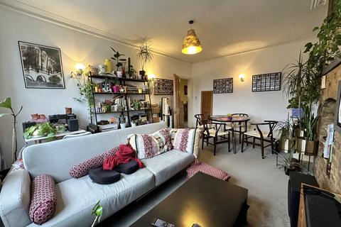 1 bedroom flat to rent, Fairhazel Gardens, London NW6