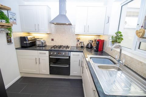 7 Aldershaws, Shirley, Solihull, B90 1SQ