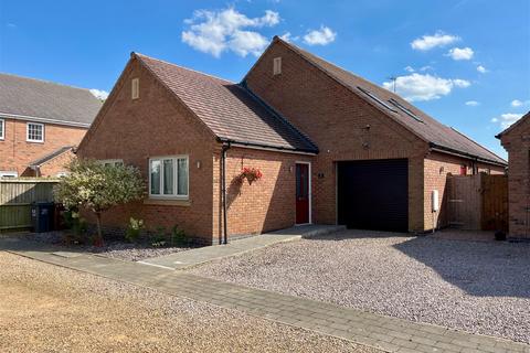 4 bedroom detached house for sale, Barkby Road, Queniborough, Leicester, Leicestershire, LE7 3FE