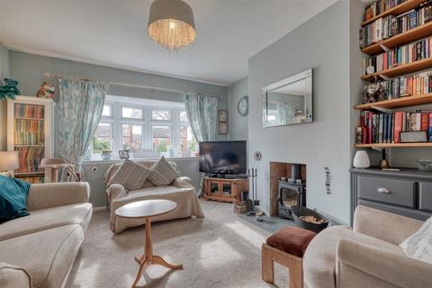 9 Poverty, Astwood Bank, Redditch, B96 6DG
