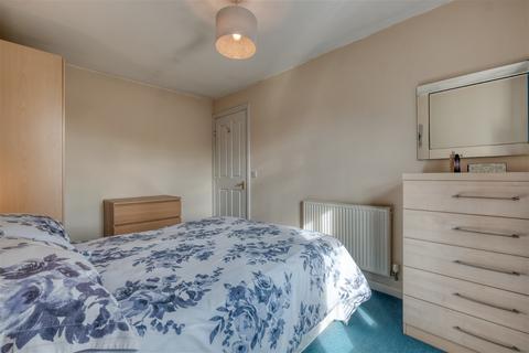 35 Britannia Close, Redditch, B98 7BN