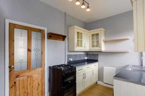 2 bedroom terraced house to rent, Carleton Street, Leeman Road, York, YO26