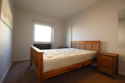2 bedroom flat to rent, 37 Crathie Drive 2/1 Thornwood