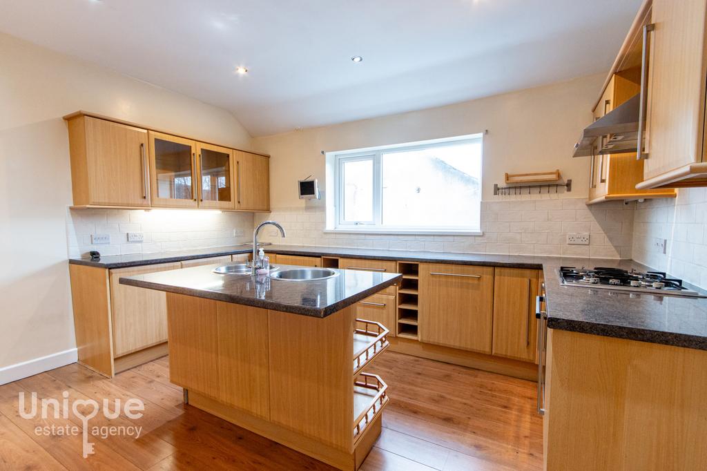 Balderstone, Marsh Road, ThorntonCleveleys, Lancashire, FY5 2SF 2 bed