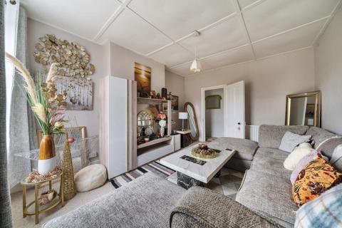 1 bedroom flat for sale, Beaufort,  Llandrindod Wells,  LD1