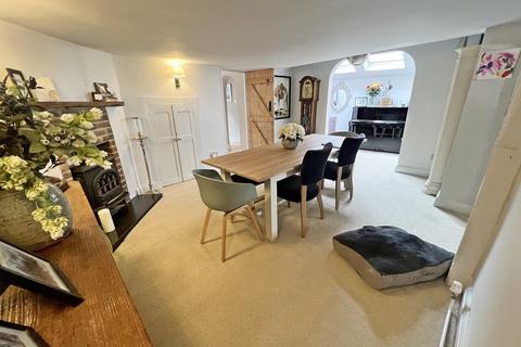 3 bedroom character property for sale - COOKHAM SL6