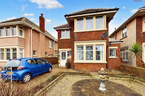 24 Bentinck Avenue, Blackpool, FY4 1SB