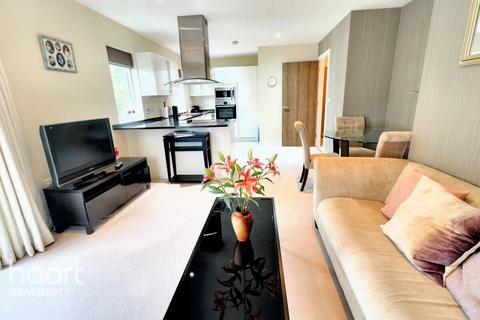 2 bedroom apartment for sale, Wispers Lane, Haslemere