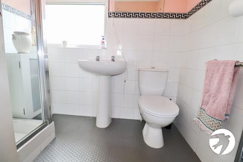 14 Erith Road, Belvedere, DA17 6EY