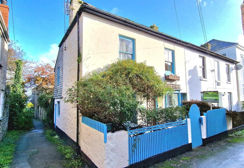 Orchard Place, Newlyn TR18 3 bed semidetached house for sale £300,000
