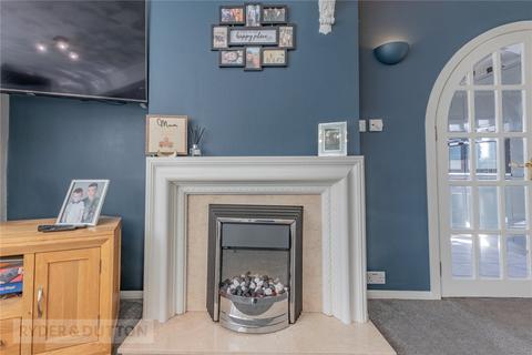 9 Carr House Road, Springhead, Oldham, OL4 4NW