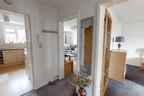 2 bedroom flat for sale, Custom House Court, Penzance TR18