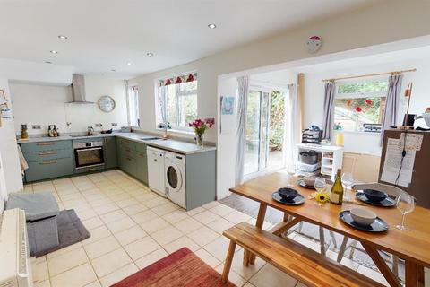 3 bedroom terraced house for sale, Merlin Place, Mousehole TR19