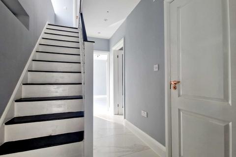 undefined, Rockley Road, Luton LU1