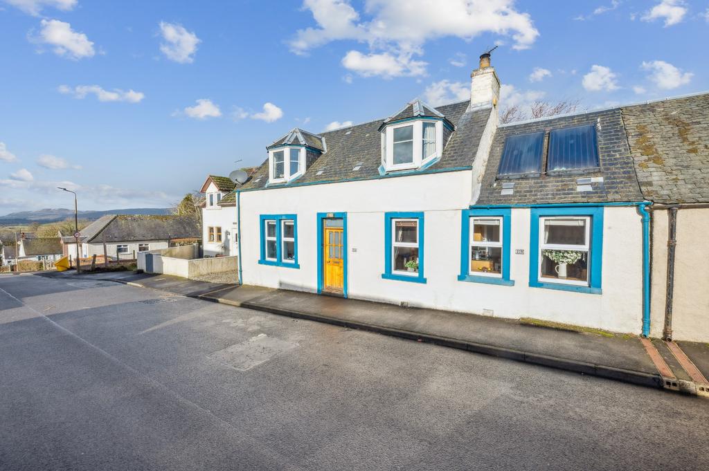 The Hill, Thornhill, Stirling, FK8 3PT 3 bed semidetached house for
