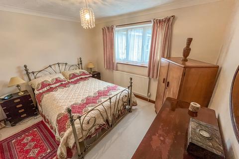 23 Herolf Way, Harleston, IP20 9QA