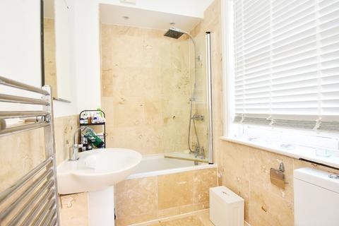 Flat 1, 53 West End Avenue, Harrogate, HG2 9BX