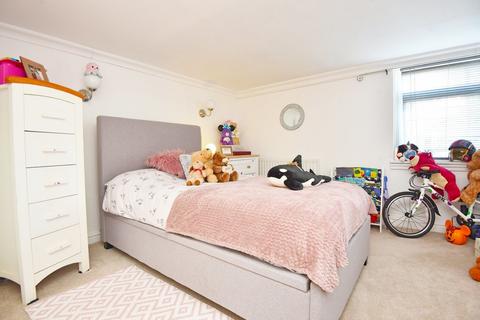 Flat 1, 53 West End Avenue, Harrogate, HG2 9BX