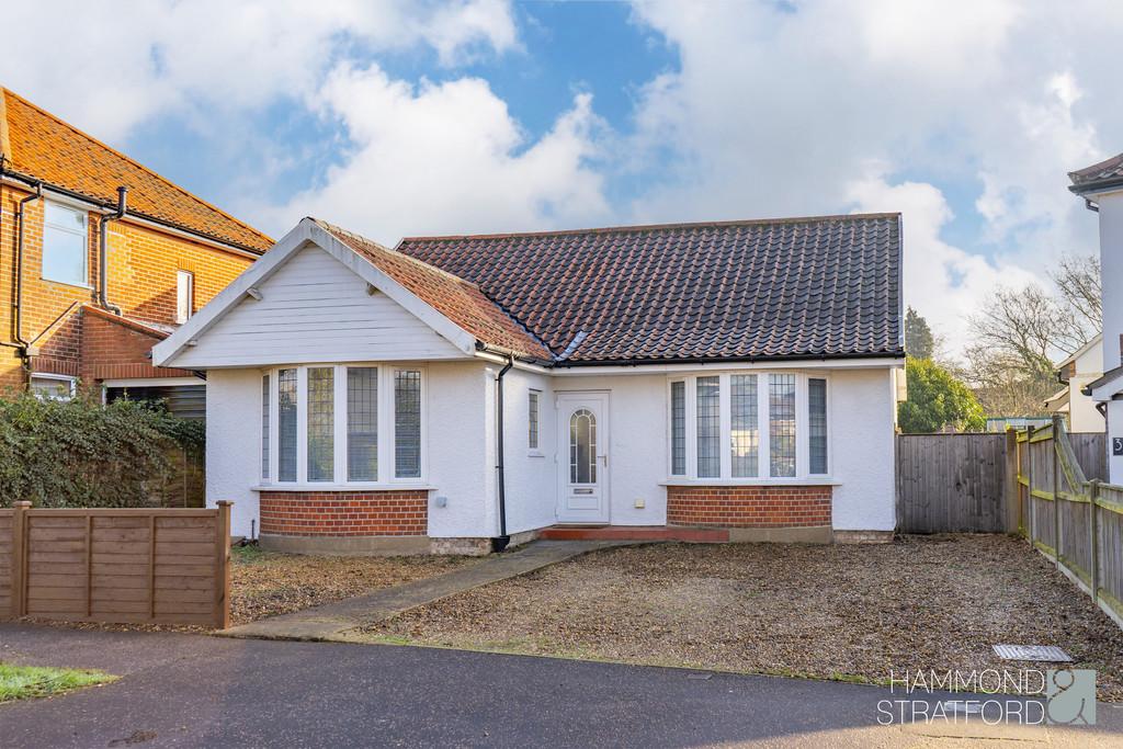 Brian Avenue, Norwich 3 bed detached bungalow £425,000
