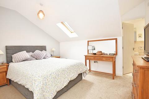 3 Bartle Avenue, Harrogate, HG1 5FL
