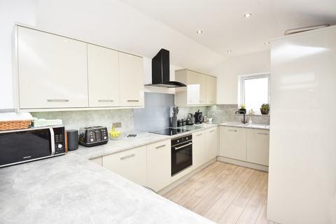 3 Bartle Avenue, Harrogate, HG1 5FL