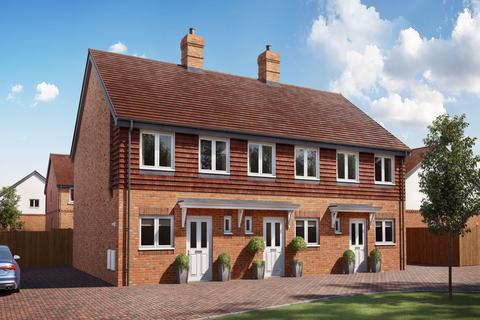 2 bedroom end of terrace house for sale - Plot 8, The Avon at Woodlark Place, Greenham Road RG14
