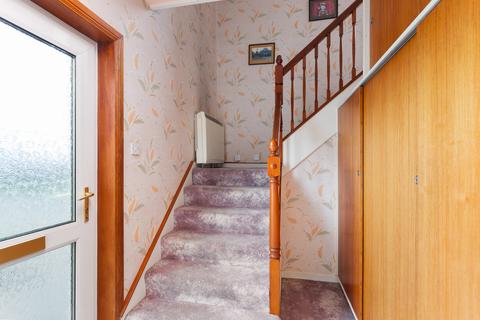 29 Drum Brae Crescent, Edinburgh, EH4 7SD