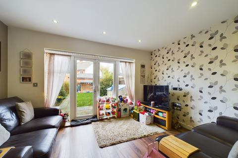 2 bedroom terraced house for sale, Sierra Road, High Wycombe