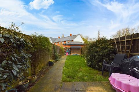 2 bedroom terraced house for sale, Sierra Road, High Wycombe