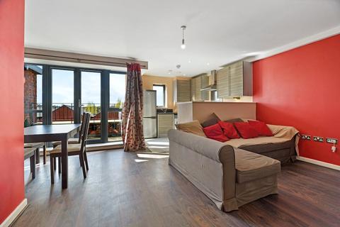 1 bedroom apartment for sale, Leverton Close, London, N22