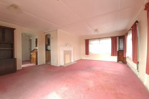 2 bedroom mobile home for sale, Central Avenue, Althorne