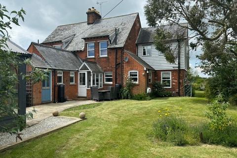 4 bedroom semi-detached house for sale, New Moor Cottages, Southminster