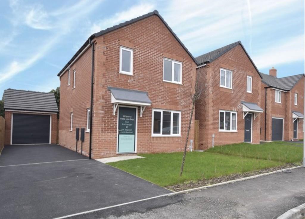 Brushwood Gardens, Prees Heath, Whitchurch 3 bed detached house for