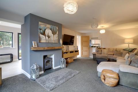 4 bedroom detached house for sale - Ley Crescent, Liverton