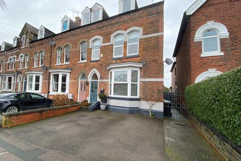 16 Alexandra Road, Burton-on-trent, DE15 0JE