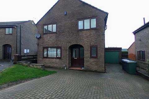 17 Buckingham Crescent, Clayton, Bradford, BD14 6EJ