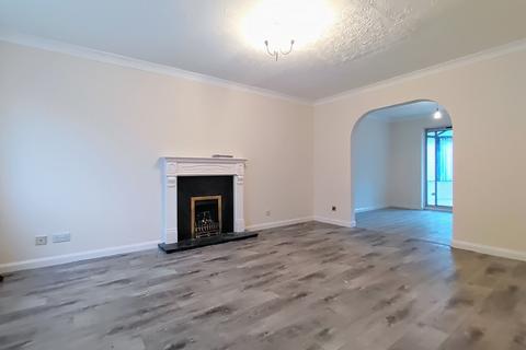 17 Buckingham Crescent, Clayton, Bradford, BD14 6EJ