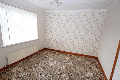 3 bedroom semi-detached house for sale - LARMOUR ROAD, GRIMSBY