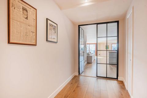 2 bedroom flat for sale - Wapping High Street, Wapping, London, E1W