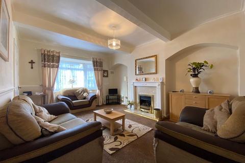 60 Albany Crescent, Bilston, WV14 0HU