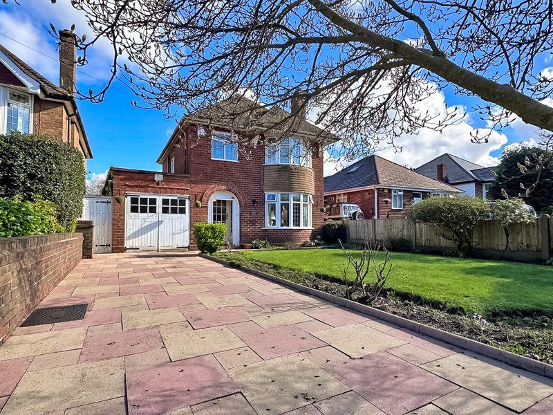 Birmingham New Road, Tipton 3 bed detached house for sale £400,000
