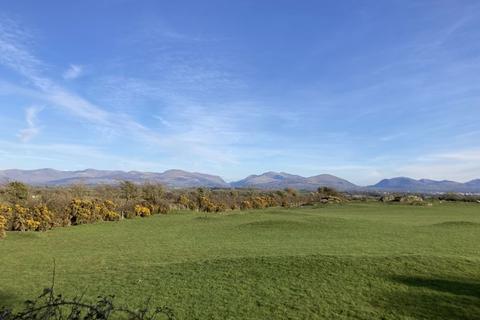 5 bedroom cottage for sale, Pentre Berw, Isle of Anglesey