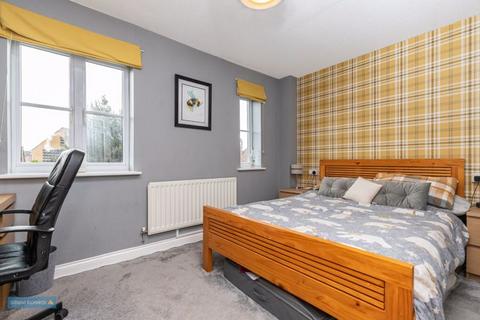47 Avill Crescent, Taunton, TA1 2PL