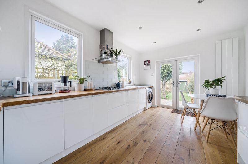Kitchen Diner angle