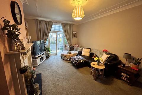 3 bedroom apartment for sale, Everard Road, Rhos on Sea