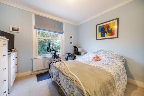 42a Lenham Road, Sutton, SM1 4BG