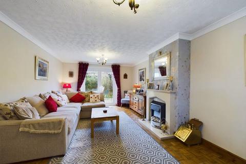 4 bedroom detached house for sale, Lark Valley Drive, Fornham St Martin